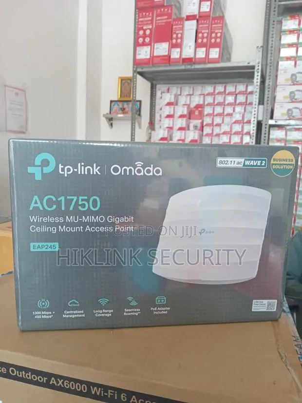 Ceiling Mount Access Point EAP 245 · Photo 1