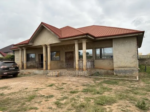 4bdrm Apartment in Sokoban,Wood Village, Kumasi Metropolitan for sale · Photo 1