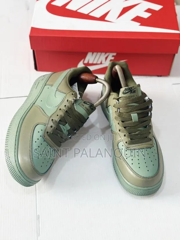 Airforce One Oil Green Premium · Photo 1