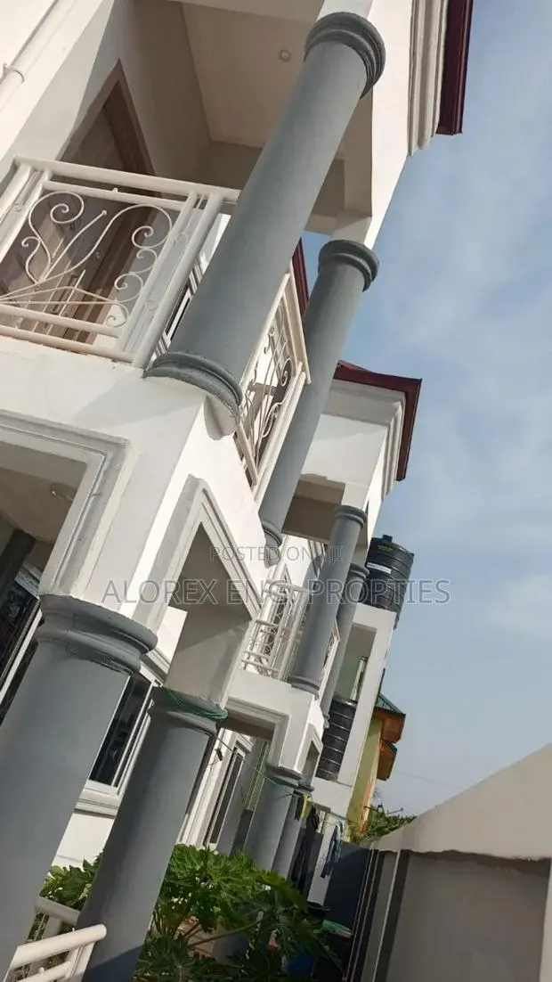 3bdrm Apartment in New Legon, Adenta for rent