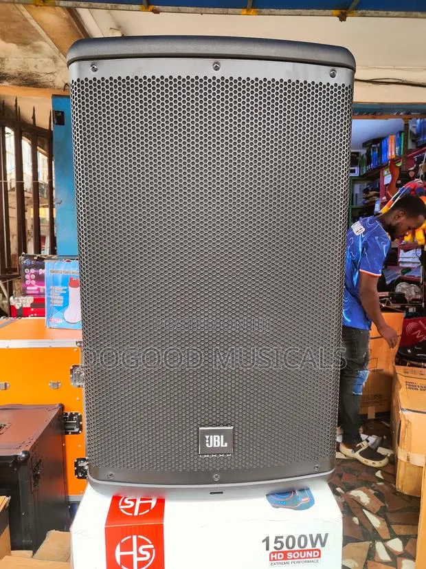 JBL PRX-915 Two-Way 15inchs Active Speakers(Monitor Pair) · Photo 1