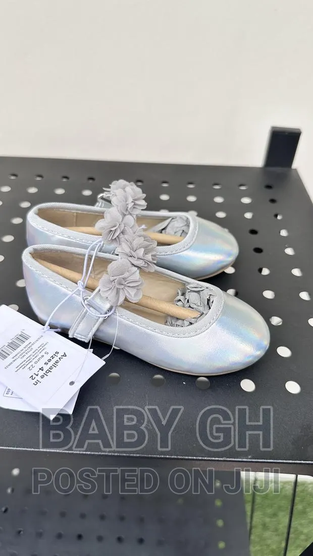 Silver Ballet Shoes · Photo 2