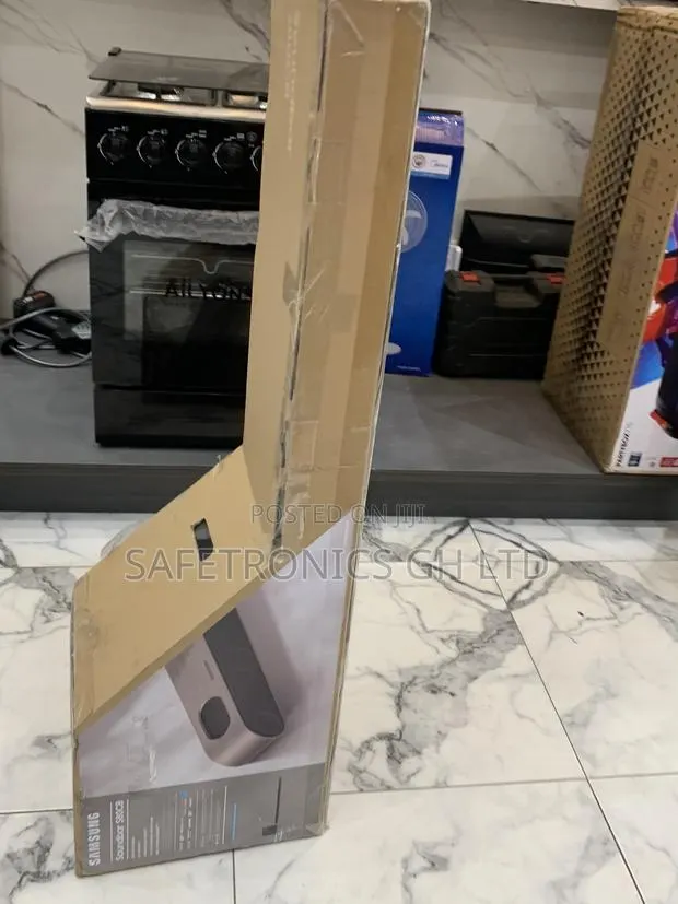 Reliable Sleek Samsung 3.1ch Bluetooth Electric 2025 Soundbar · Photo 1