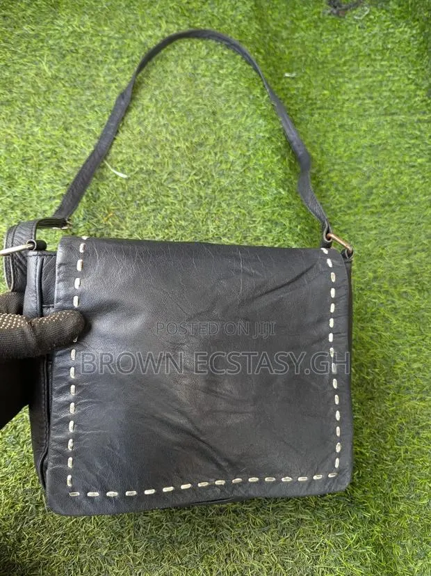 Collection Debenhems Crossbody Bag (UK Used) · Photo 1
