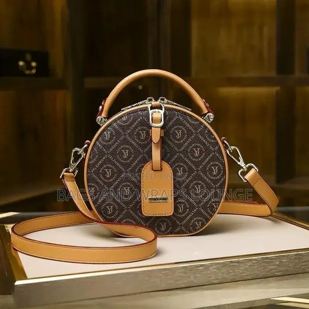 Ladies Fashion Bags · Photo 1