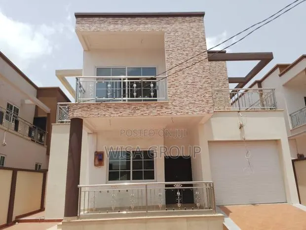 5bdrm Duplex in Wisa Groups, Accra Metropolitan for rent · Photo 1
