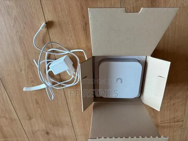 Unifi Gateway Lite · Photo 1