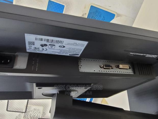 Samsung S24E650BW 24" 16:10 IPS Monitor · Photo 3