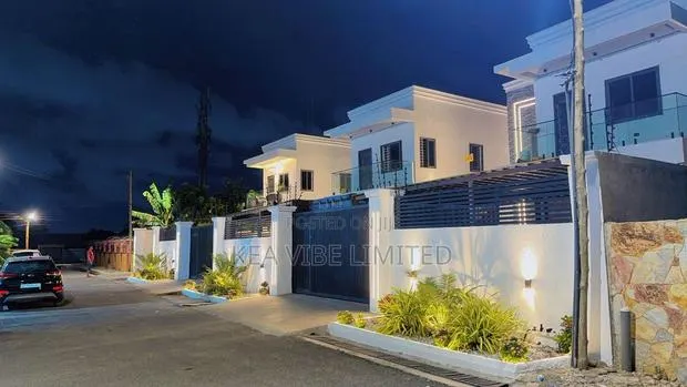 Furnished 4bdrm Apartment in Baatsona Total for sale · Photo 1