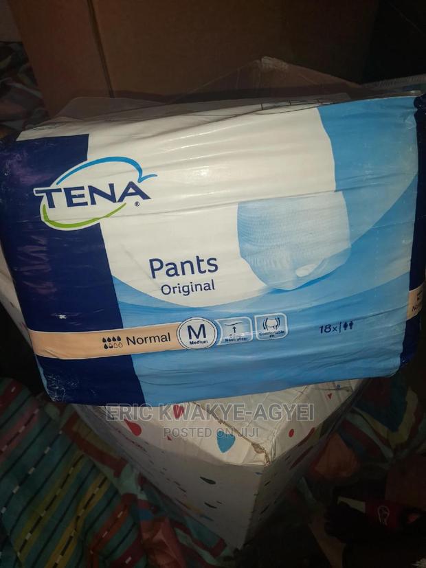 Tena Pants M · Photo 1