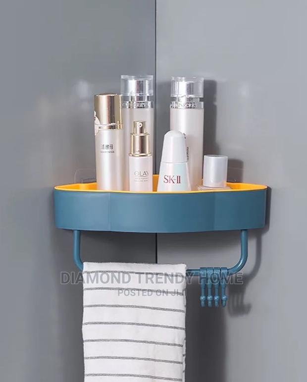 Bathroom/Kitchen Conner Shelf