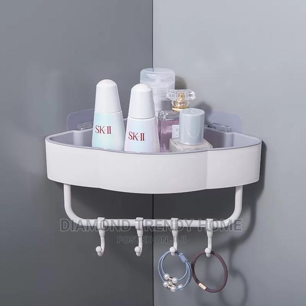 Bathroom/Kitchen Conner Shelf · Photo 6