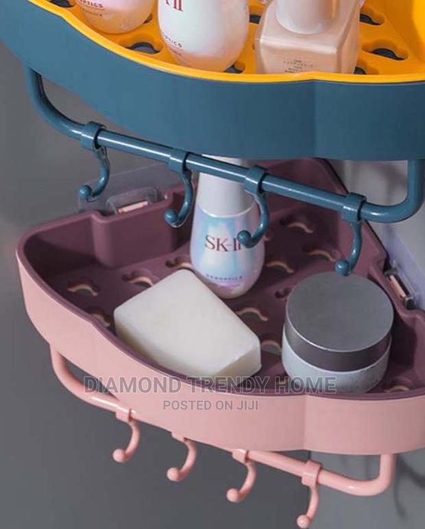 Bathroom/Kitchen Conner Shelf · Photo 7