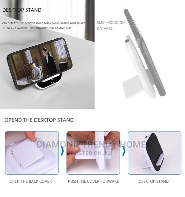 Universal Wireless Mobile Has Phone Charger. · Photo 3