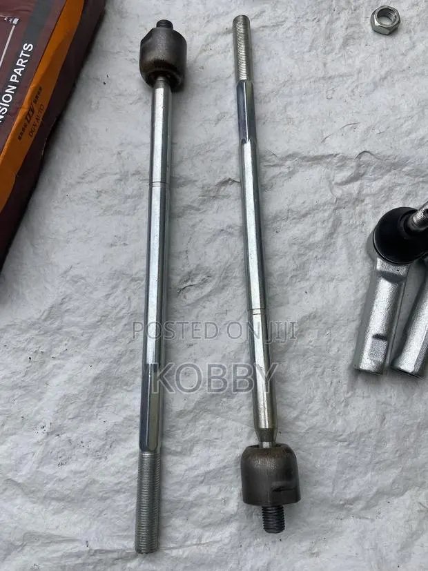 Matrix-Vibe 2003,2005,2006,2008,2009,2010,2012,2014,2015 Inner Tie Rod · Photo 1