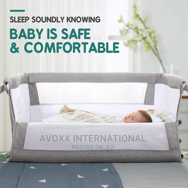 Baby Bedside Crib, Babybassinet Bed for Newborn/Infant · Photo 2