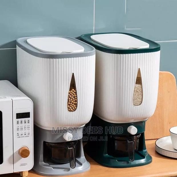 Cereal Dispenser - 10kg · Photo 2