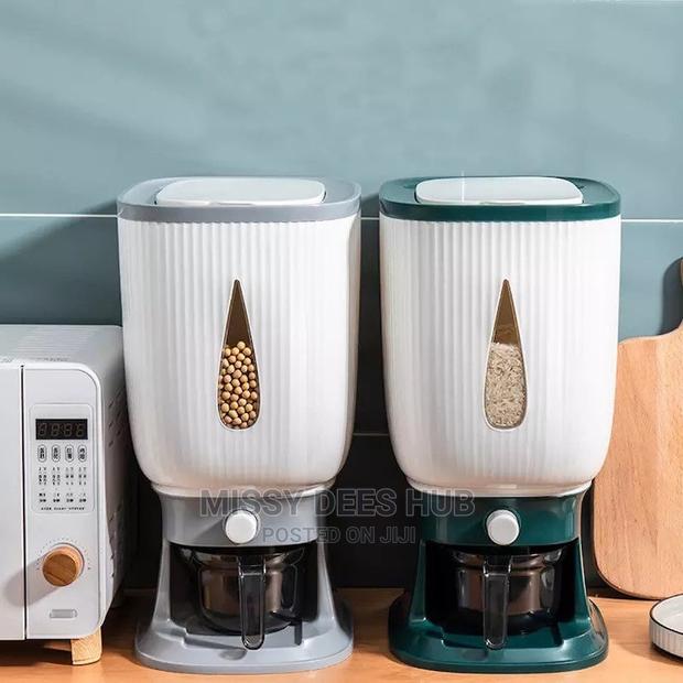 Cereal Dispenser - 10kg · Photo 1