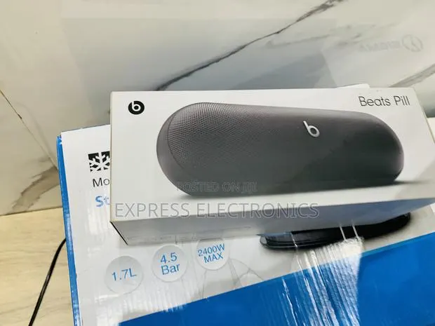 Long Lasting Effects Beats Pill Speaker · Photo 1