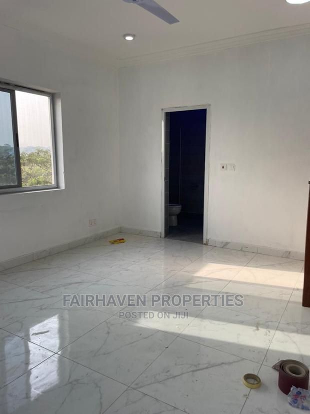 2bdrm Apartment in Tseaddo, Airport Residential Area for rent · Photo 4