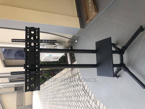 Ideal Trolley TV Stand With Bracket 32-70 · Photo 1