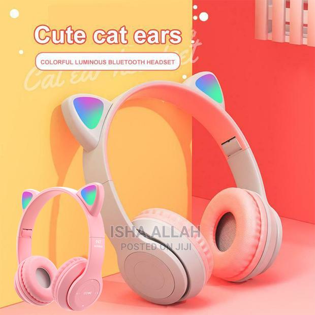 Cat Ear Wireless Headphones · Photo 3