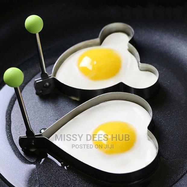 2pcs Egg/Pancake Shapers · Photo 1