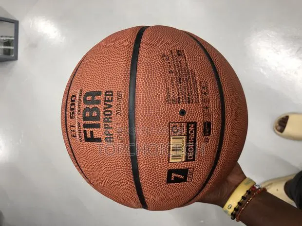 Tarmak Bt500 Basketball – Fiba Approved · Photo 1