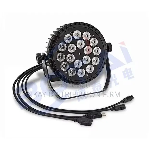 18 X 18 Led Flat Parlight · Photo 1