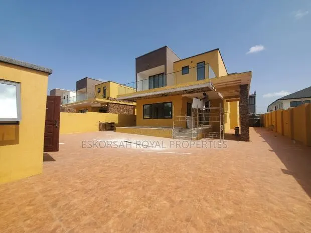 4bdrm House in East Legon Hills, School Junction for rent · Photo 1