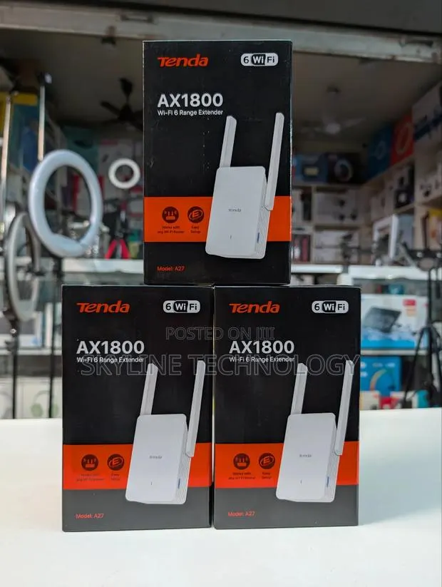 Tenda Dual Band Wi-Fi 6 High Speed Wi-Fi Repeater · Photo 1