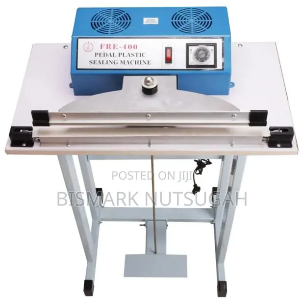Plastic Sealing Machine · Photo 1