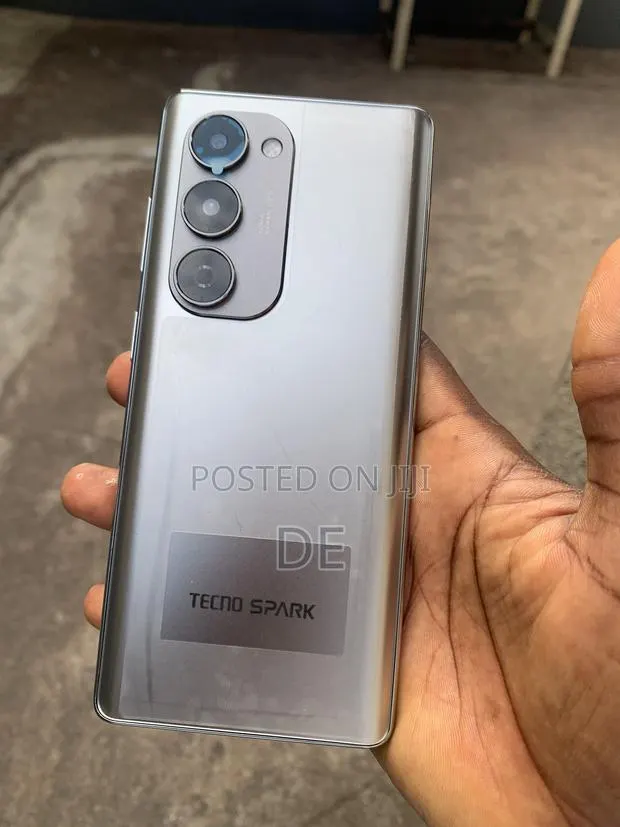 New Tecno Spark 40 Pro+ 256 GB Gray · Photo 1