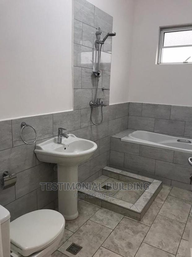 3bdrm House in Testimonial Building, East Legon for Rent · Photo 7