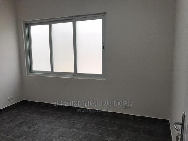3bdrm House in Testimonial Building, East Legon for Rent · Photo 8