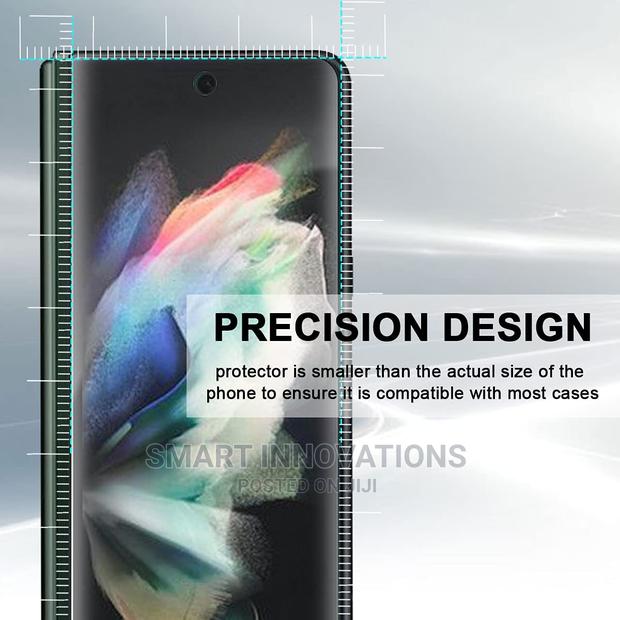 Galaxy Z Fold 6 | 5 Full Coverage Tpu Screen Protector · Photo 4