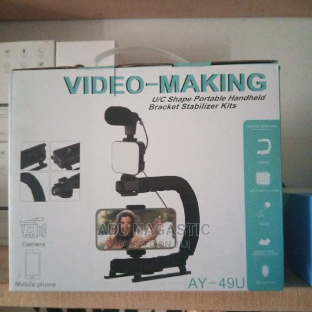 U/C Shaped Holder Grip Vlogging Video Handheld Stabilizer · Photo 2