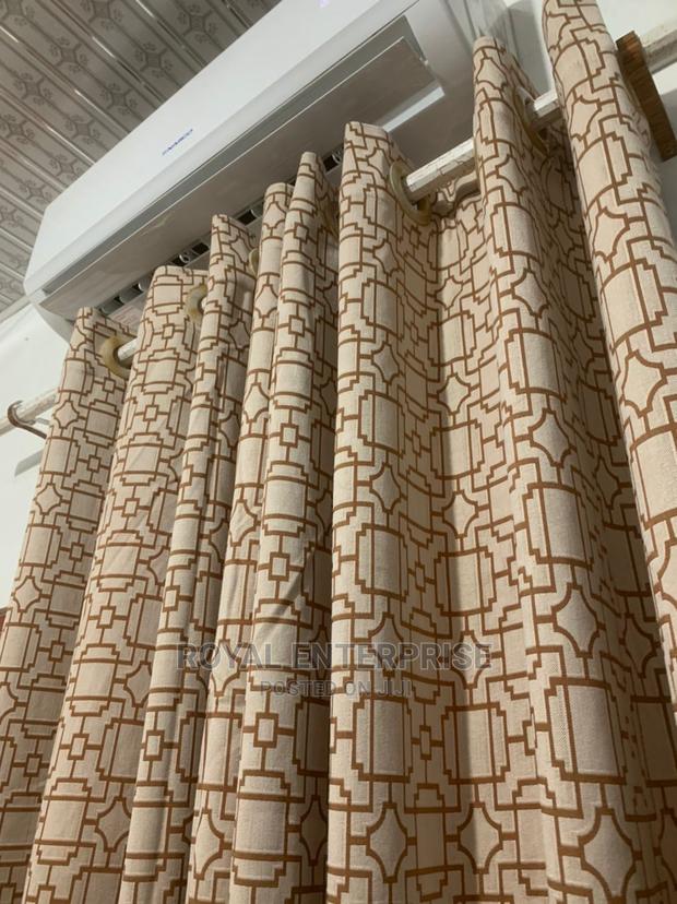 Original Window Curtains · Photo 1