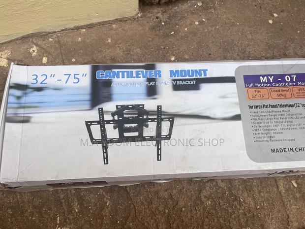 Full Articulating 180 Degrees Adjustable Led Tv Bracket · Photo 1