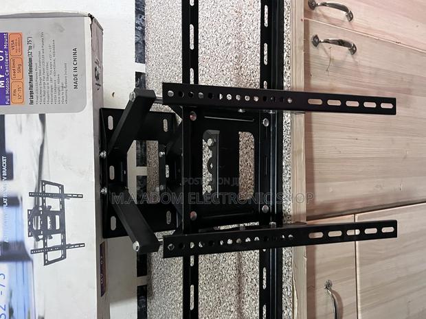 Tilting Swivel Wall Brackets for Most Led Tv 32”-70” · Photo 1