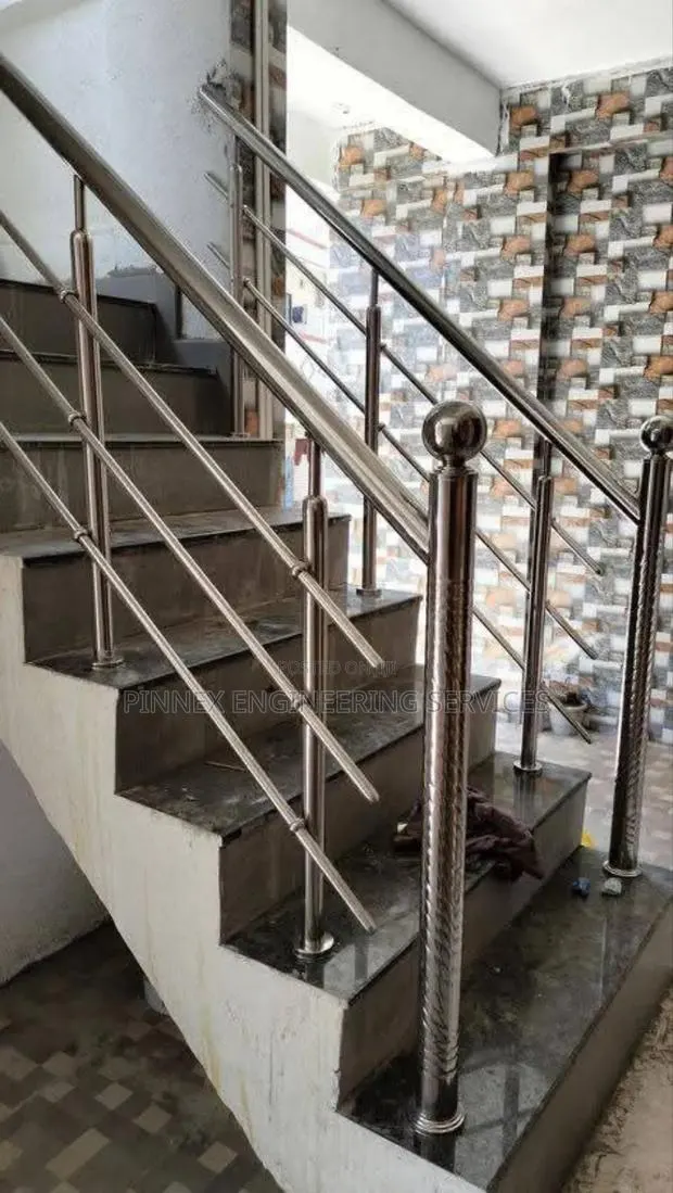 Stainless Steel/ Handrail · Photo 1
