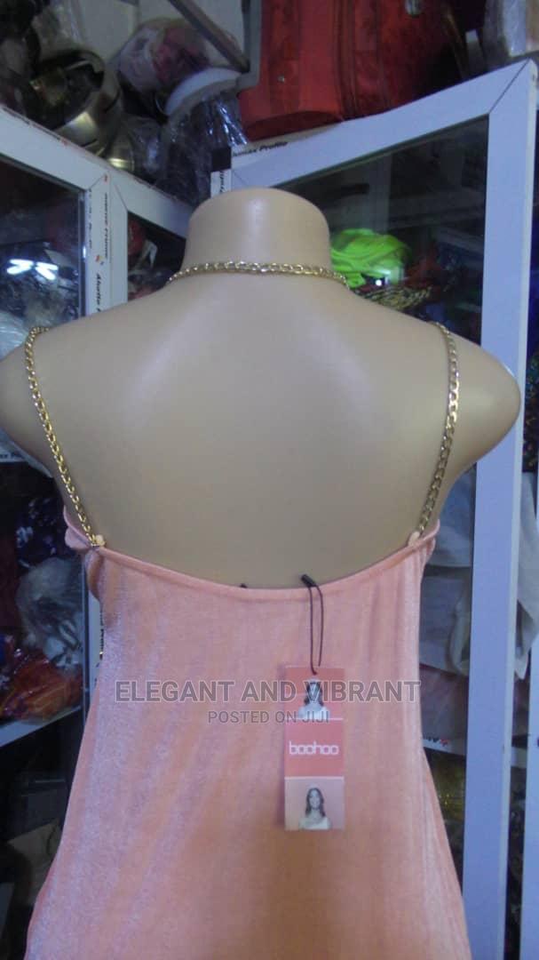 Beautiful Uk Chain Dress · Photo 2