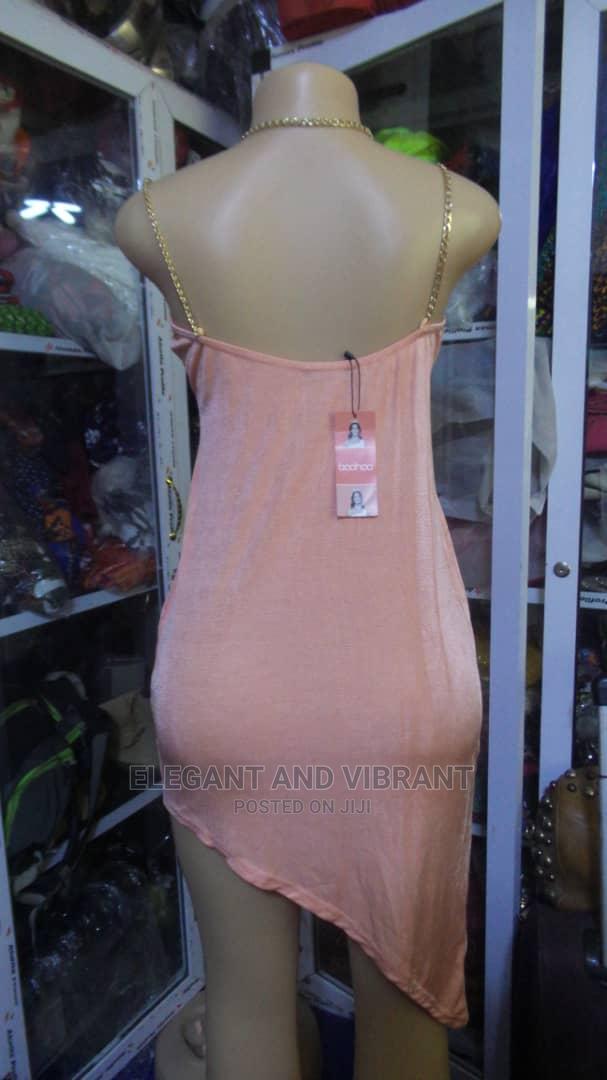 Beautiful Uk Chain Dress · Photo 4
