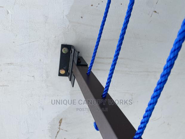 Dry Lines That Opens and Close After Use · Photo 2