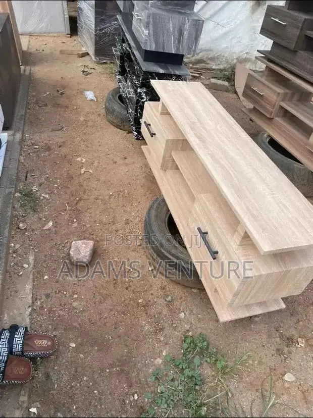Brown TV Stand for Sell · Photo 2