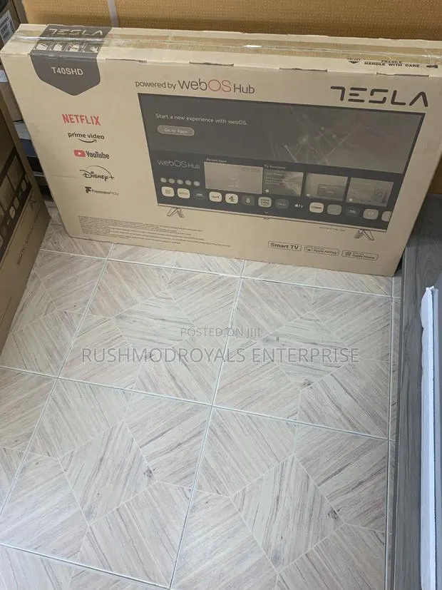 Connect Stream Tesla's 40-Inch Smart Tv With Built-in Chromecast · Photo 1
