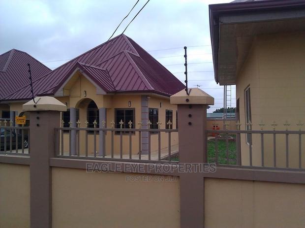 3bdrm House in Oyarifa for Sale · Photo 5
