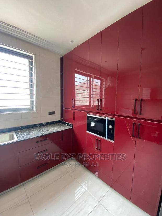 3bdrm House in Adenta for sale · Photo 7