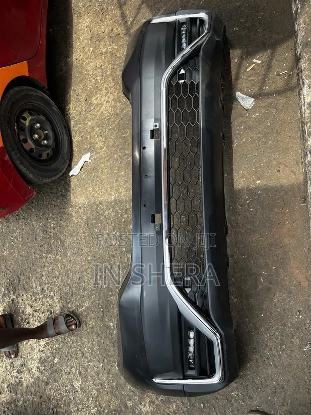 Honda Civic Complete Back Bumper 2016 2017 2018 2019 2020 2021 · Photo 1