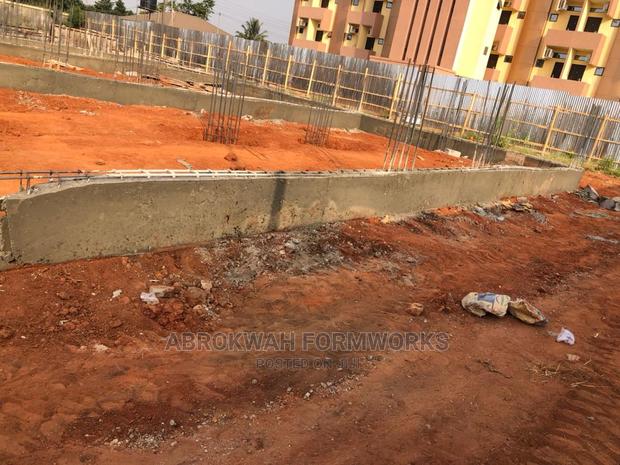 Formworks /Woods/Panel/Wall/Lift Decking/Gutters/Tank/Bunker · Photo 2